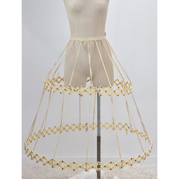 Vintage Collapsible Hoop Skirt Caged Crinoline Frame Belle O' the Ball with Case - Picture 5 of 17